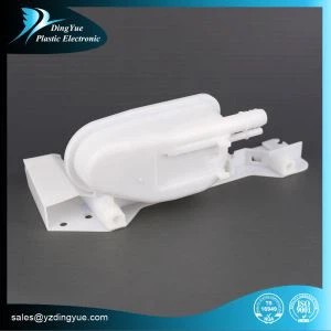 Plastikowe części samochodowe